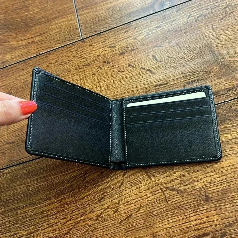 Perry Ellis Men Wallet
